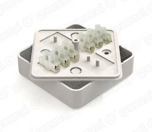 Коробка GE распаячная 75*75*20 ОУ с колодкой белая